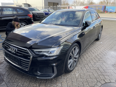 Audi sport 55 TFSI e quattro S tronic