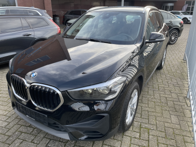 BMW xDrive25e