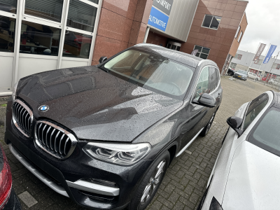 BMW xDrive30e xLine