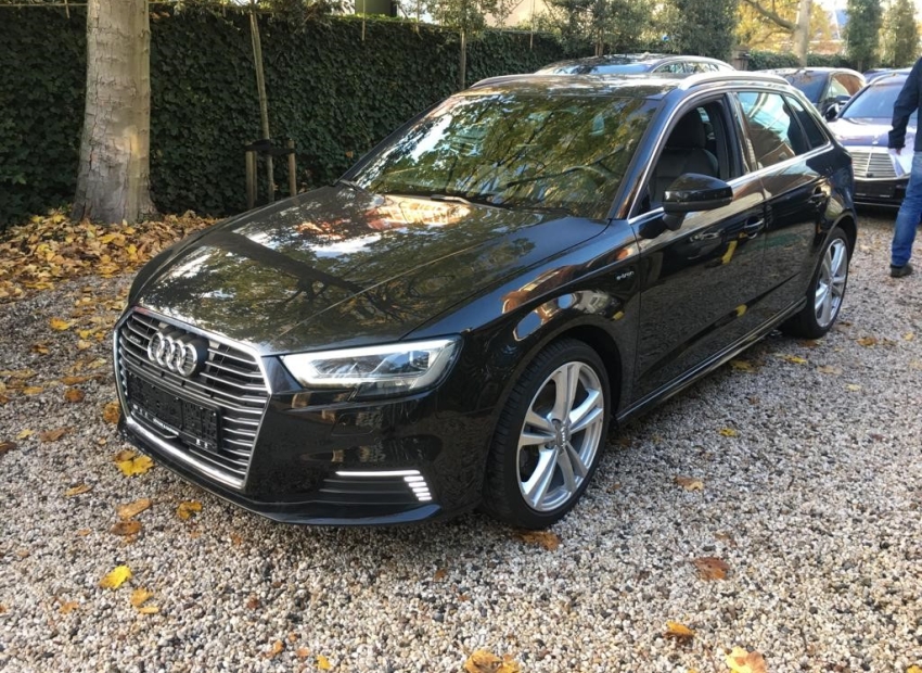 Audi A3 Sportback - 1.4 E-TRON uit Duitsland importeren