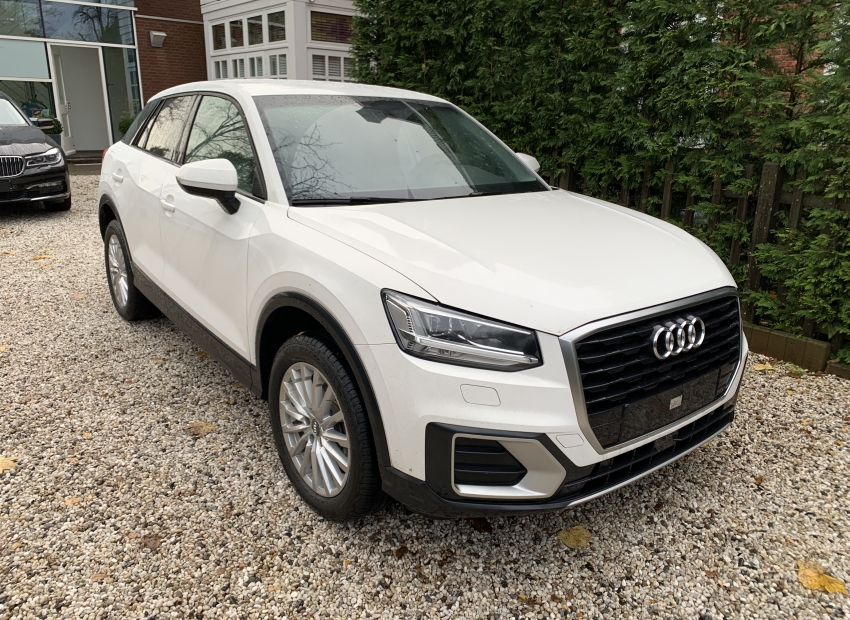 Audi Q2 - 30 TFSI Design uit Duitsland importeren