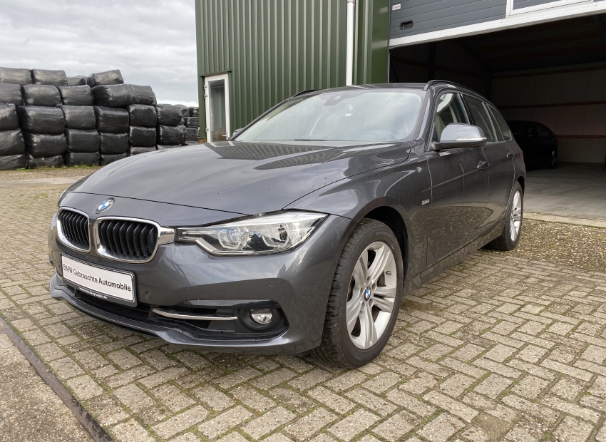 BMW 3-serie Touring - 318I uit Duitsland importeren