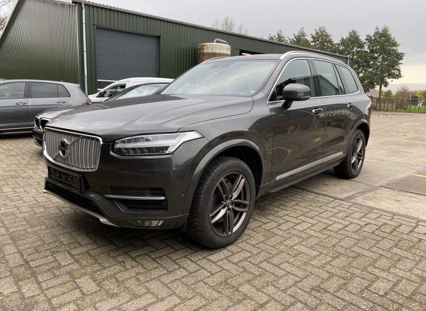 Volvo XC90 - 2.0 T6 AWD Momentum uit Duitsland importeren